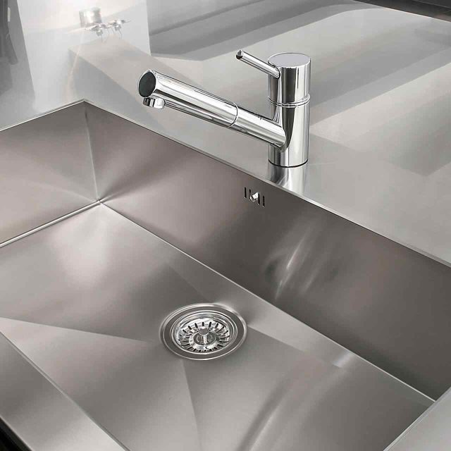 https://www.deansplumbingtx.com/wp-content/uploads/2018/10/gallery_projects_21-640x640.jpg