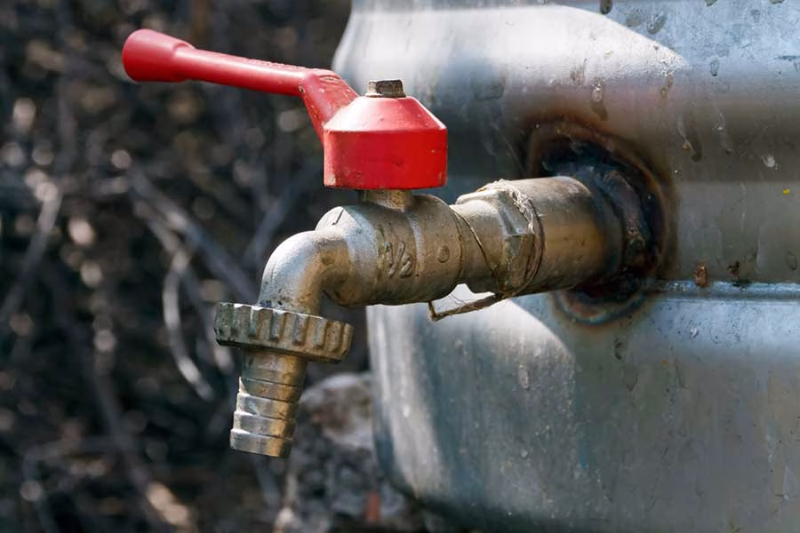 Outdoor hose bib